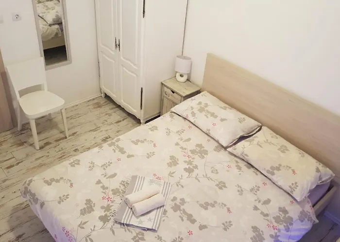 公寓 Conte Grebaštica